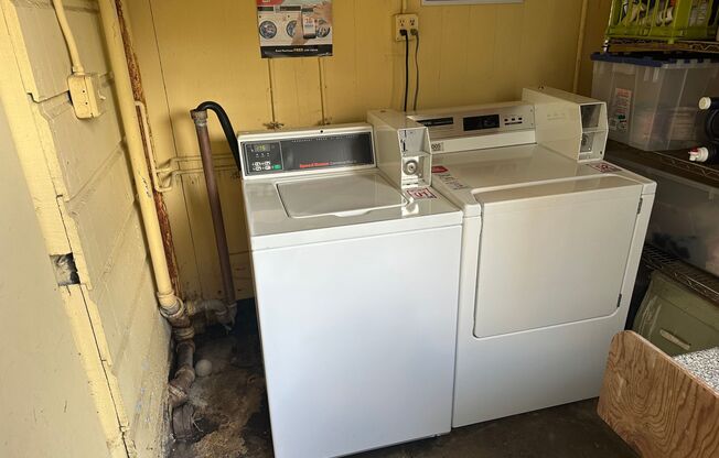 876 Haight Street (535r)