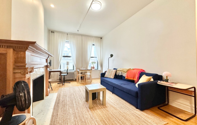 45 W 85 ST