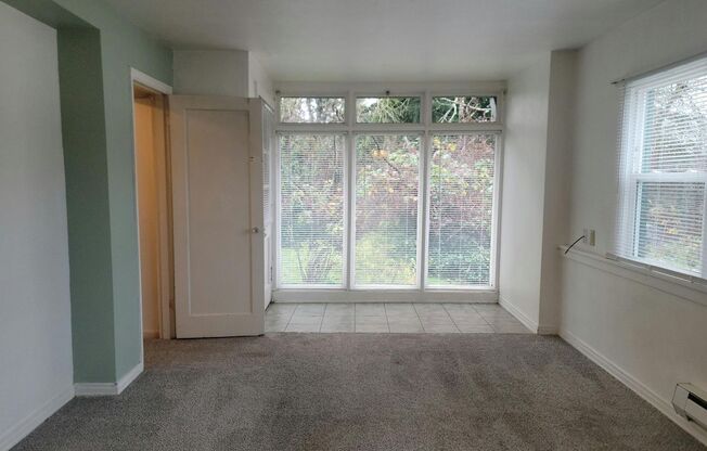 1 bed, 1 bath, $1,500, Unit #10