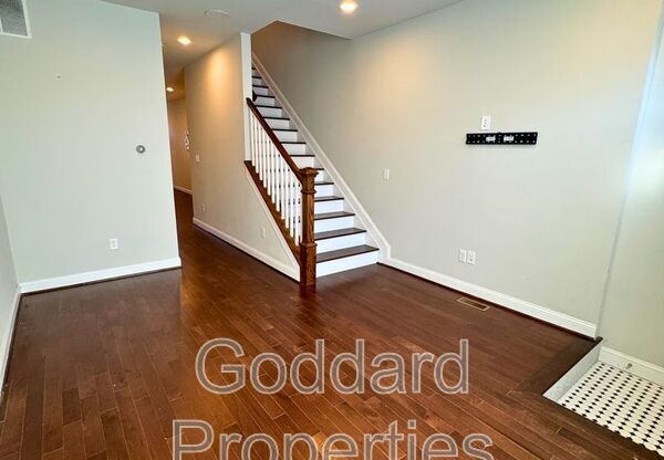 842 N PATTERSON PARK AVE