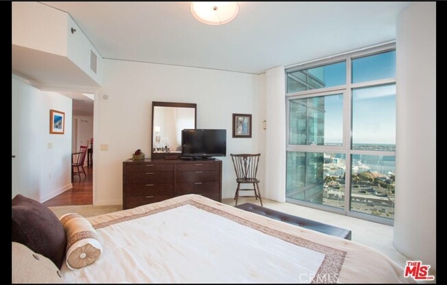 2 beds, 2 baths, 1,602 sqft, $7,200, Unit 1605