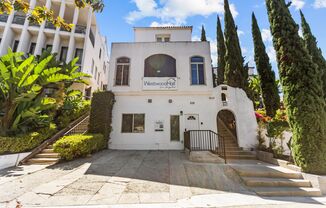 838 Hilgard - Entire Apartment