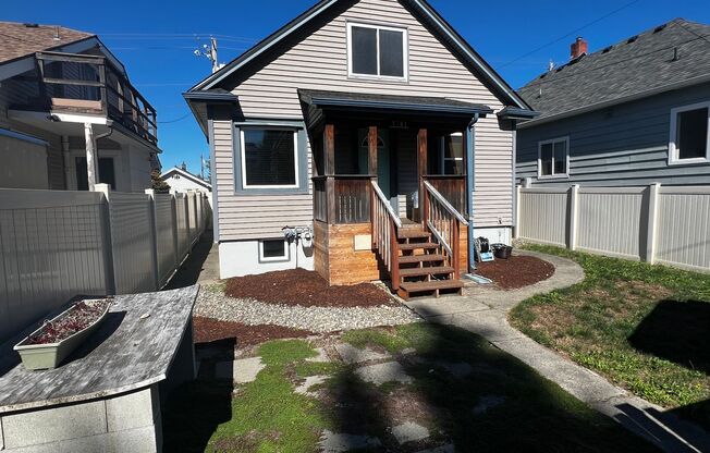 3 beds, 1 bath, $1,995