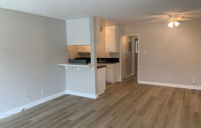 $1,895.00- Beautiful 1 bedroom in Long Beach!