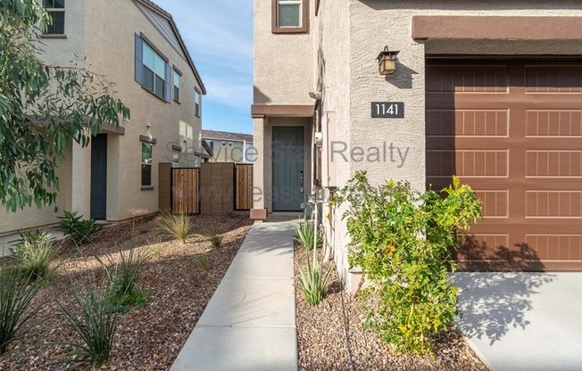 1141 W DIAMONDBACK DR