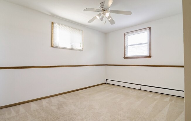 1 bed, 1 bath, 650 sqft, $999, Unit 1210-014