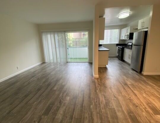 1 bed, 1 bath, 950 sqft, $2,150, Unit 106