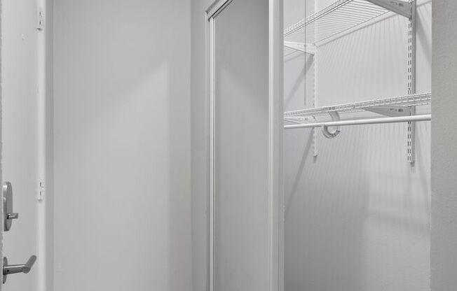 1 bed, 1 bath, $1,775, Unit 444