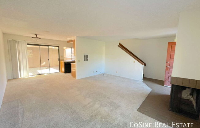 8722 VILLA LA JOLLA DR