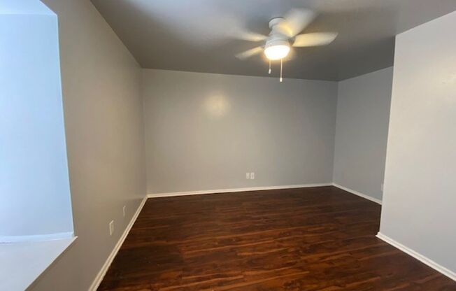 2 beds, 2 baths, $995