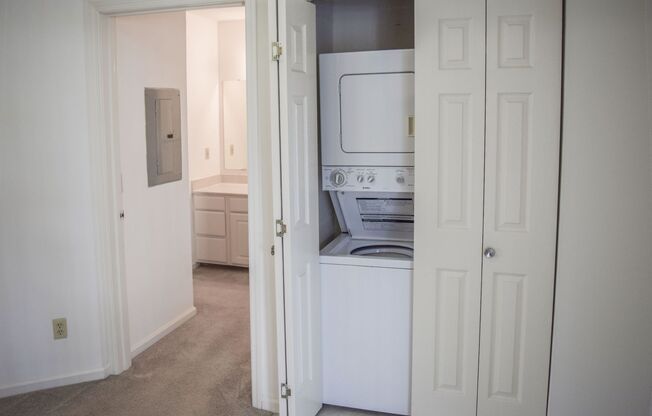 1 bed, 1 bath, 760 sqft, $1,215, Unit 401-101