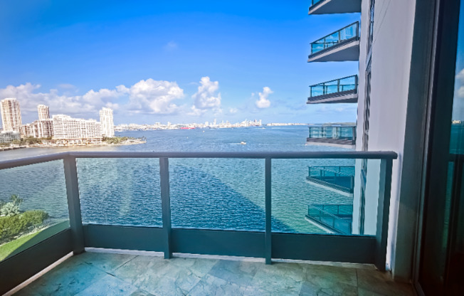 1331 Brickell Bay Dr