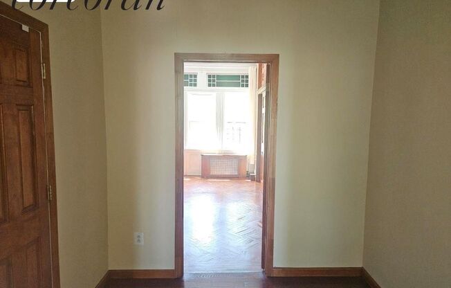 449 46 ST