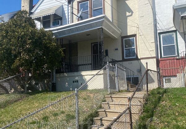 7139 GREENWOOD AVE