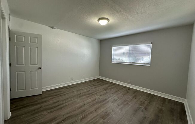2 beds, 2 baths, 900 sqft, $1,995, Unit 302