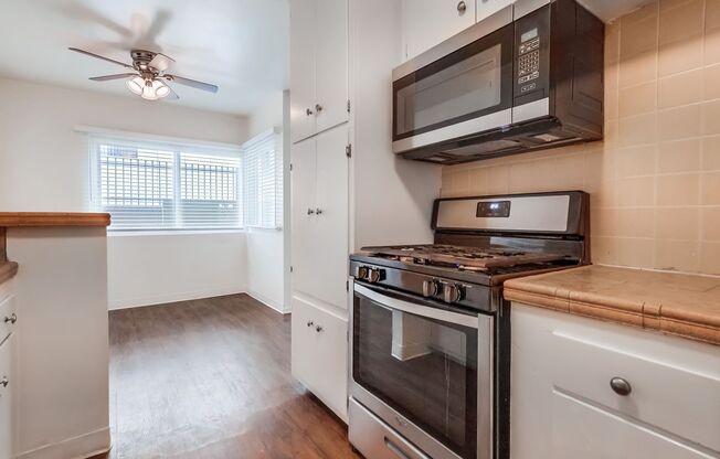 536 S. Flower St