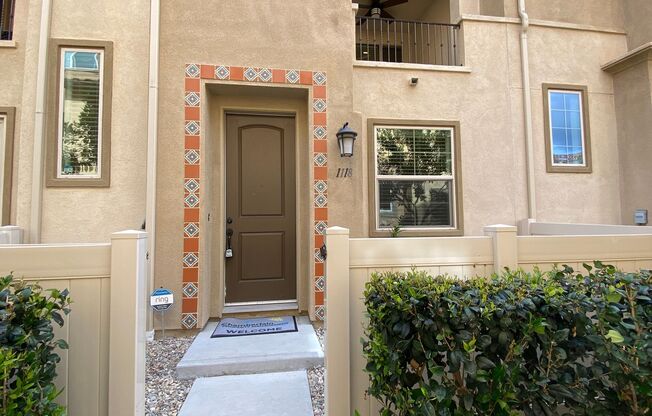 3 bed, 3.5bath wihtin The Pacific Ridge Community in Oceanside