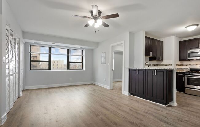 2 beds, 2 baths, 662 sqft, $2,150, Unit 406