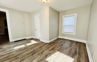 2 beds, 1 bath, $950