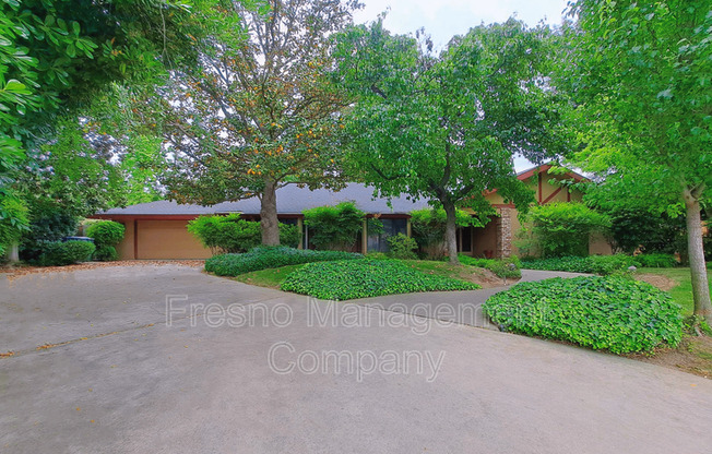 6690 N FELAND