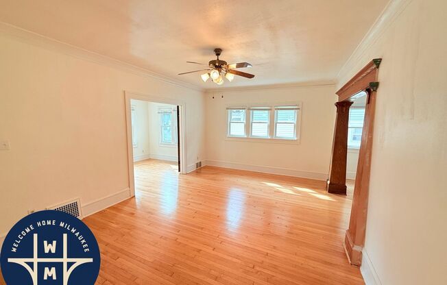 1607 N 52 ST