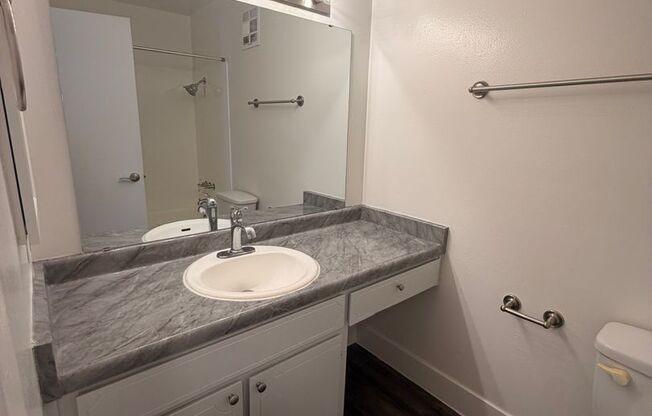 1 bed, 1 bath, 625 sqft, $1,895, Unit 209