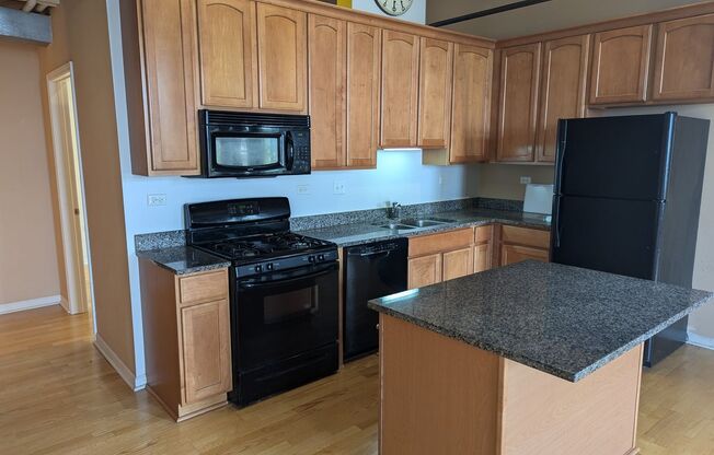 2 beds, 2 baths, $2,495