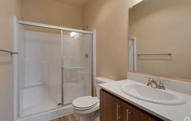 2 beds, 2 baths, 1,005 sqft, $1,725, Unit 192-312