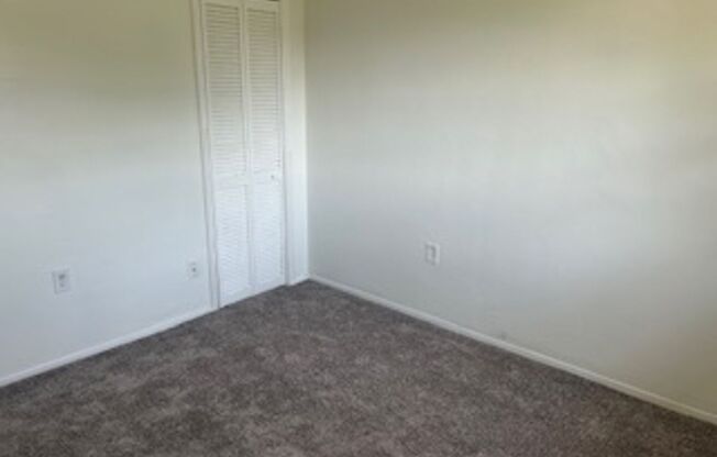 2 beds, 1 bath, $1,450