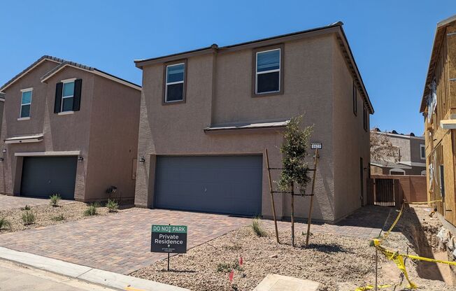 A Fabulous 4 Bedroom Close to Nellis Air Force Base