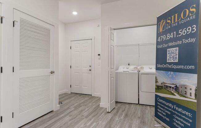 1 bed, 1 bath, 824 sqft, $1,099