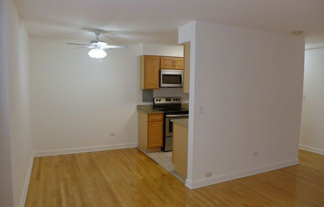 1 bed, 1 bath, 650 sqft, $1,595, Unit 503