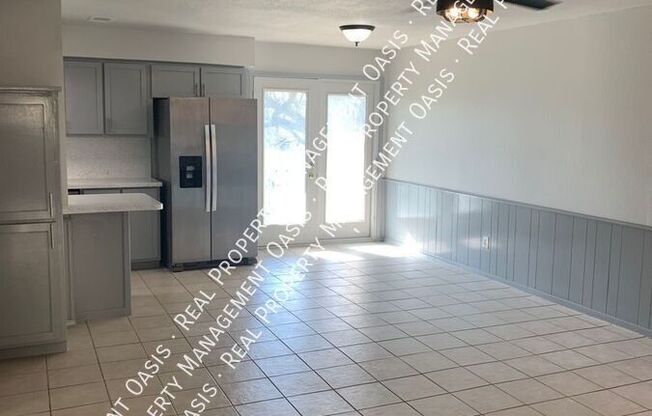 8832 SANDCASTLE CT