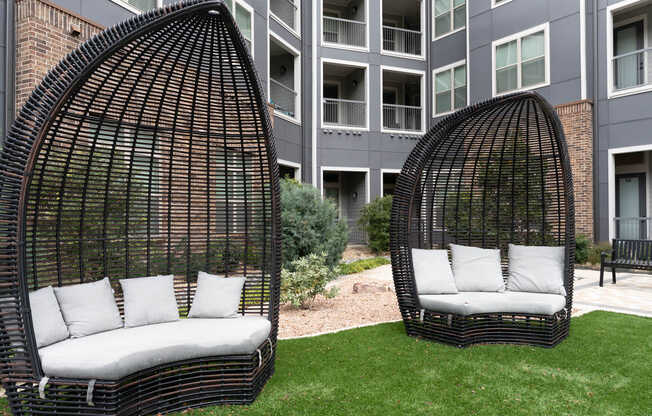 Courtyard Lounge