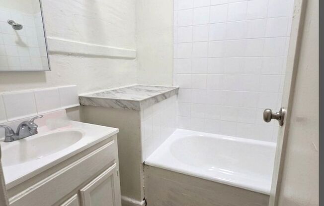 521 UNION APTS.