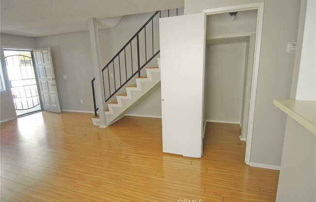 1444 W 227 ST