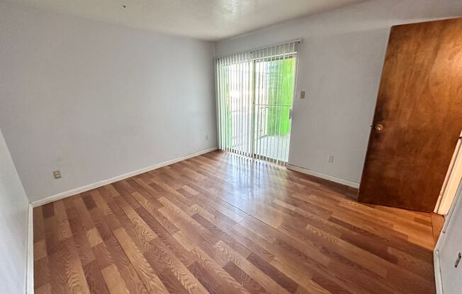 1 bed, 1 bath, 600 sqft, $695, Unit Unit 101