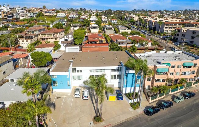 Studio, 1 bath, 500 sqft, $1,999, Unit 08