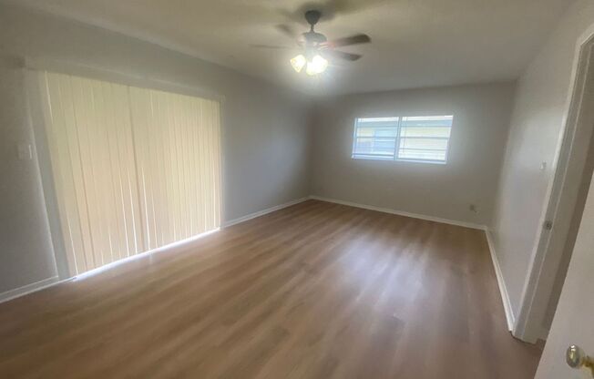 2 beds, 1 bath, 850 sqft, $1,150