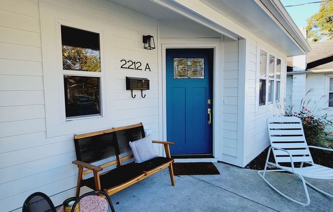 CAROLINA PLACE - Within minutes to Downtown Wilmington, Restaurants, Breweries! Close to Wilmington International Airport and I40-I140.