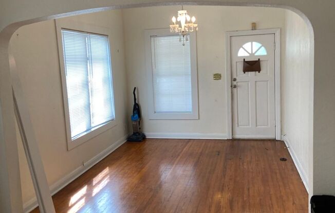 North Hyde Park Three Bedroom Bungalow in Plant High School District