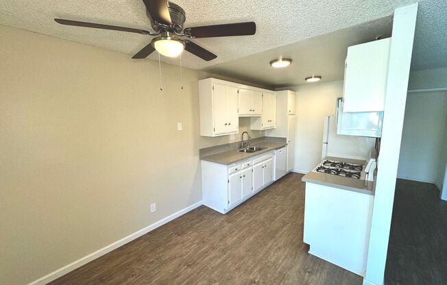 1 bed, 1 bath, 750 sqft, $2,165