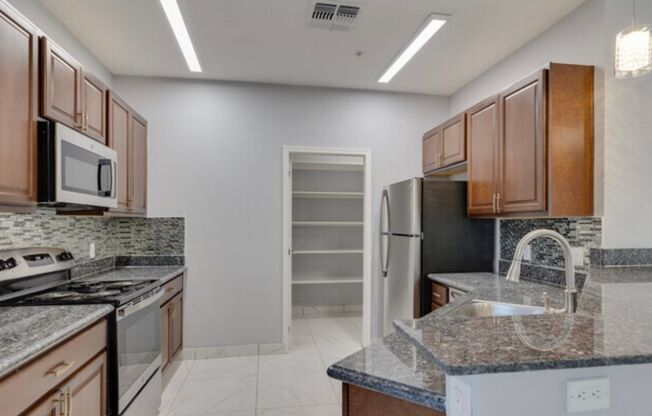 1 bed, 1 bath, 1,050 sqft, $1,695