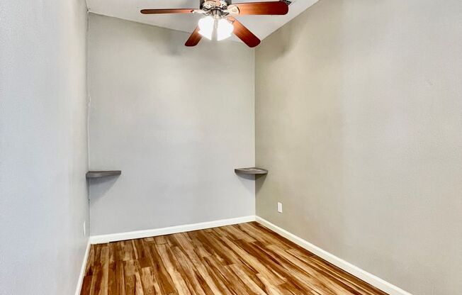 1 bed, 1 bath, $1,050, Unit 224