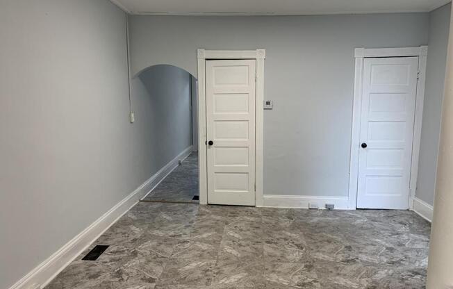 3 beds, 1 bath, 1,152 sqft, $1,550