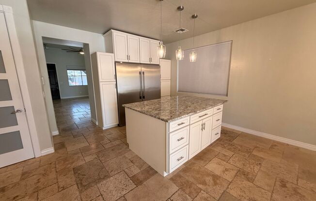 Gorgeous 4Bdm 2.5Ba Anthem Home with a Pool!