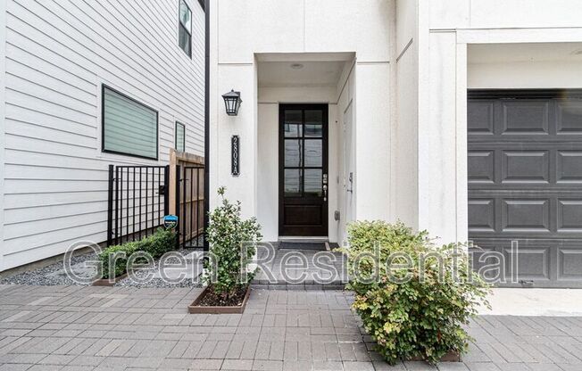 2808 GRAND FOUNTAINS DR