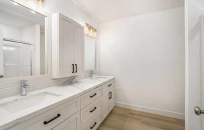 3 bedroom townhome in Kansas City!!