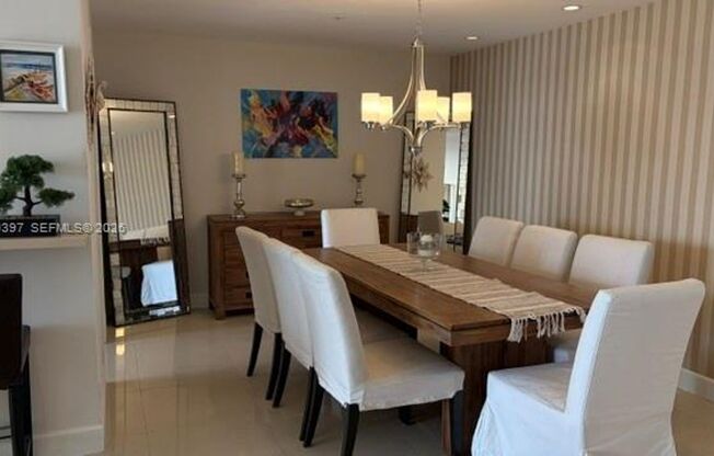 3 beds, 2 baths, $4,500, Unit # 4 L