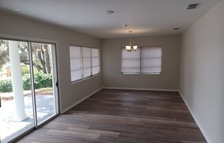 2 beds, 1 bath, $1,500